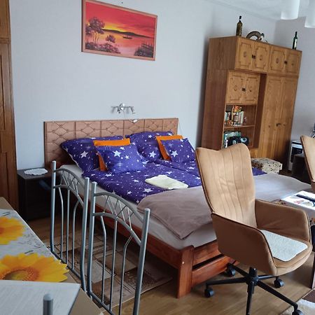 Kertész Vendégház Eger Esterno foto