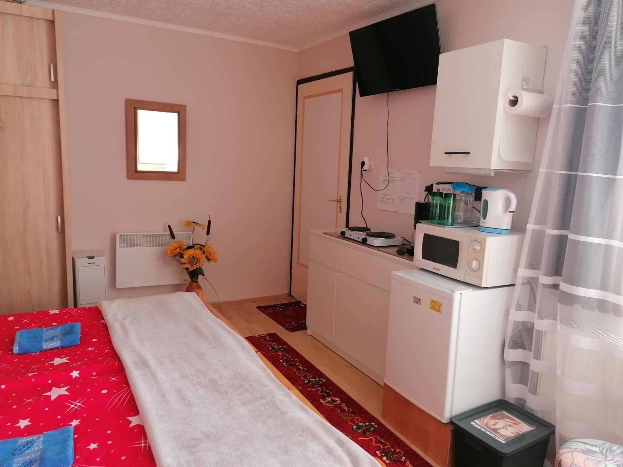 Kertész Vendégház Eger Esterno foto