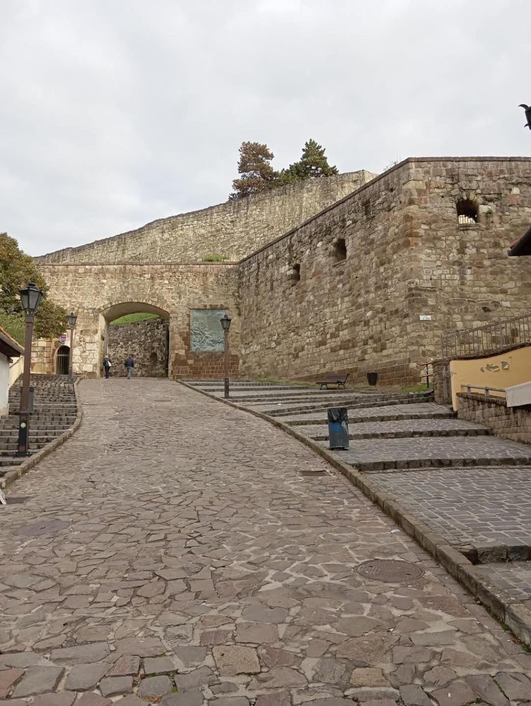 Kertész Vendégház Eger Esterno foto